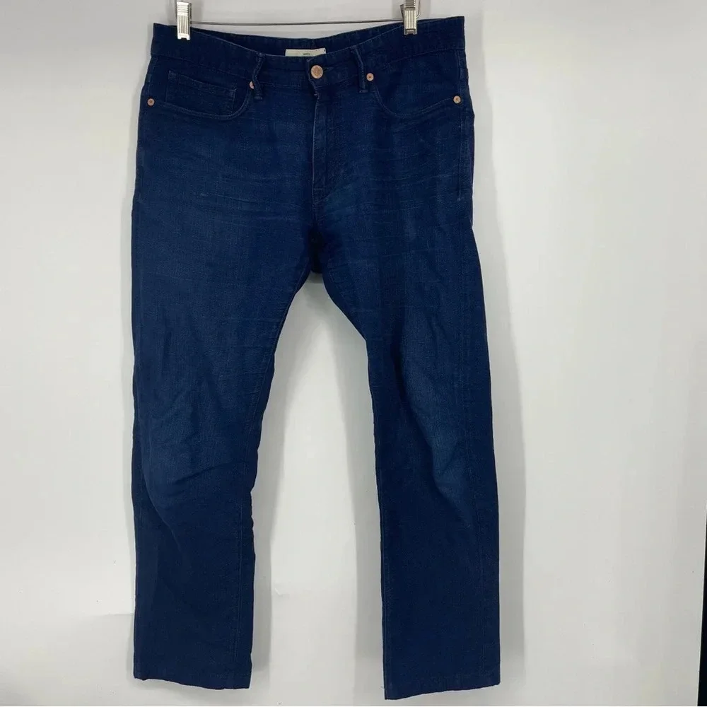 Incotex Cinque indigo denim jeans.  Waist 32.  Slim sky